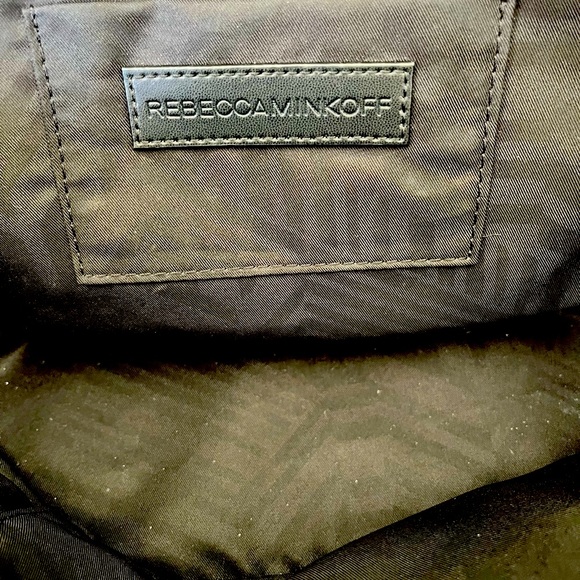 Elevate your style with a Rebecca Minkoff bag - Picture 7 of 10